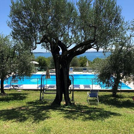 Villa Molino Moniga del Garda Bagian luar foto