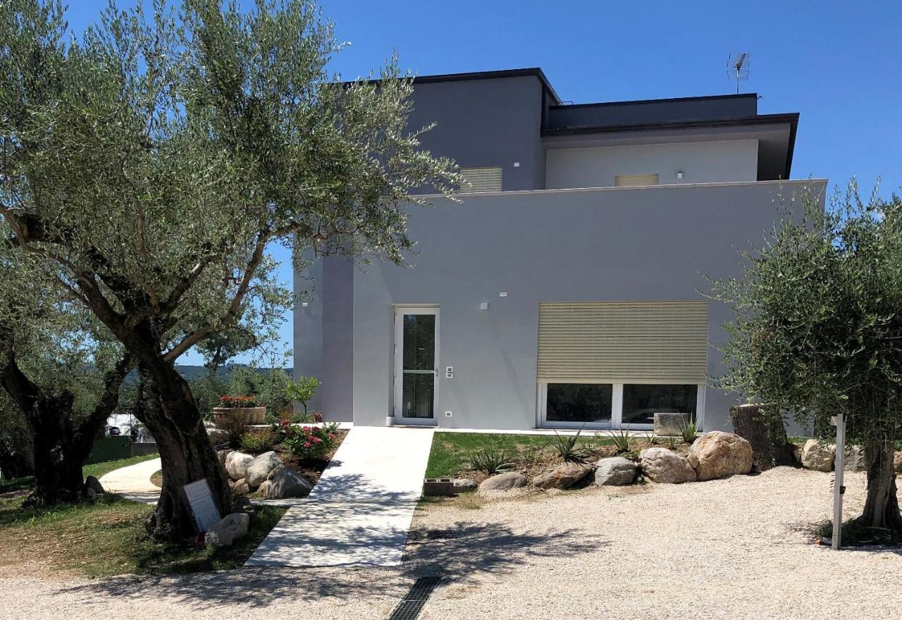 Villa Molino Moniga del Garda Bagian luar foto