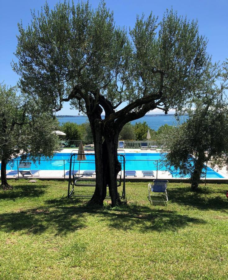 Villa Molino Moniga del Garda Bagian luar foto