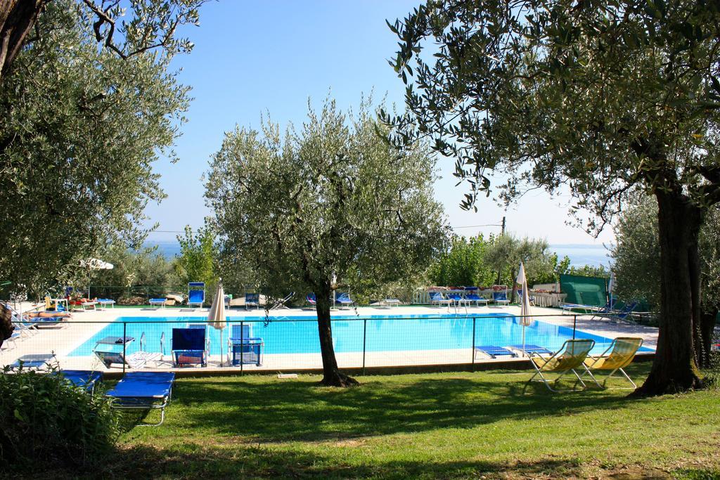 Villa Molino Moniga del Garda Bagian luar foto