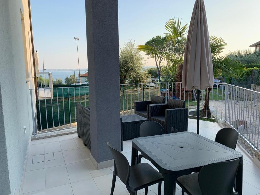 Villa Molino Moniga del Garda Bagian luar foto