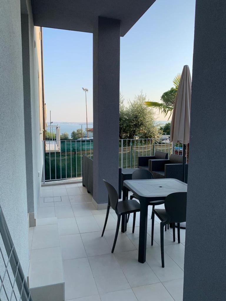 Villa Molino Moniga del Garda Ruang foto