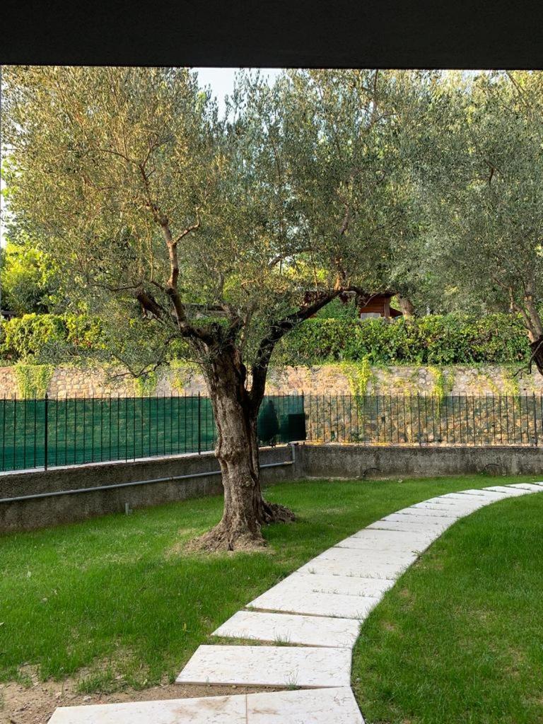 Villa Molino Moniga del Garda Ruang foto